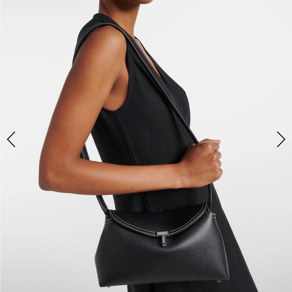 Toteme t lock clutch - Picture 4 of 4